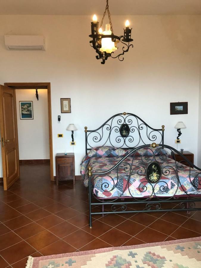 La Casa Del Nonno Raffaele- Country House Равело Екстериор снимка